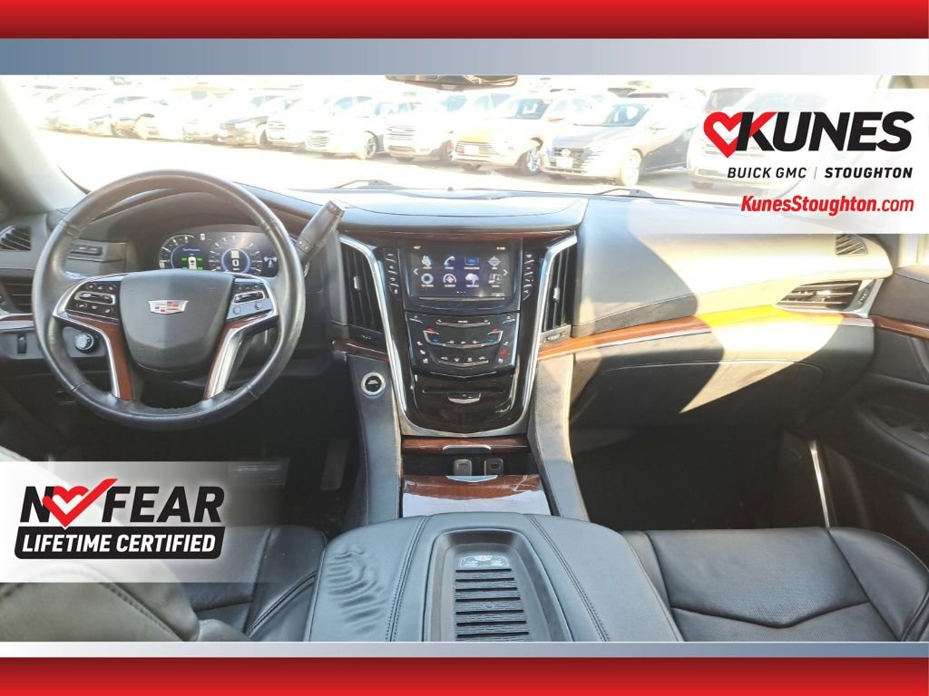 Used 2018 Cadillac Escalade Premium Luxury image 43
