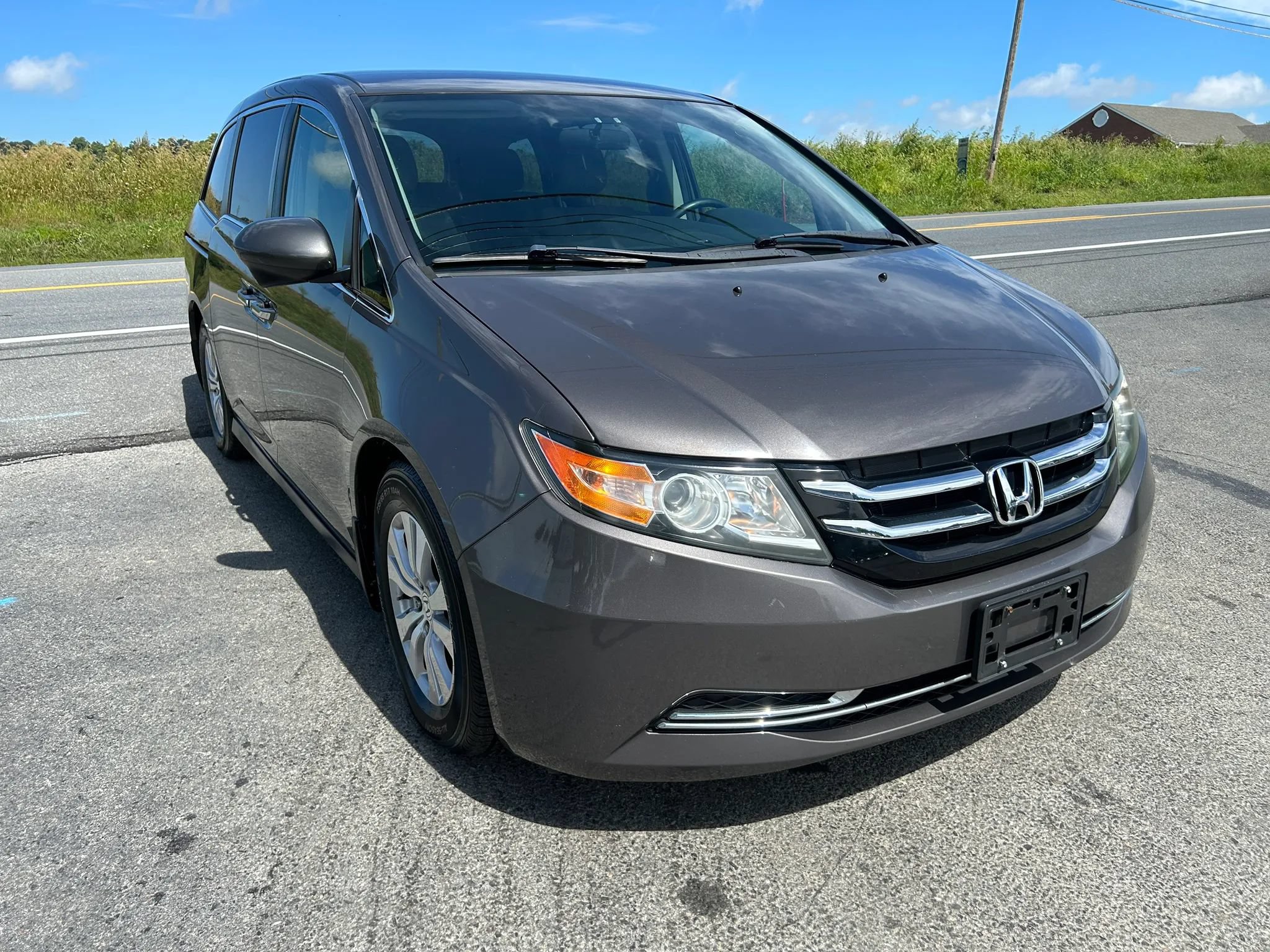 Used 2016 Honda Odyssey SE image 3