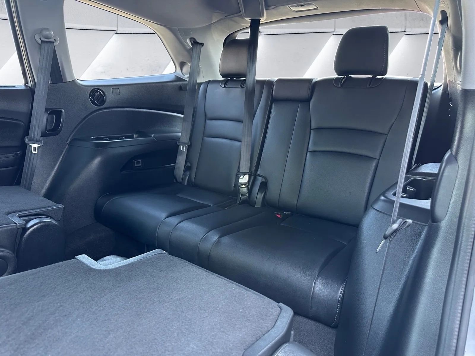 Used 2019 Honda Pilot Elite image 12