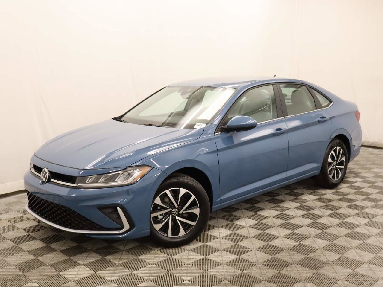 New 2025 Volkswagen Jetta S