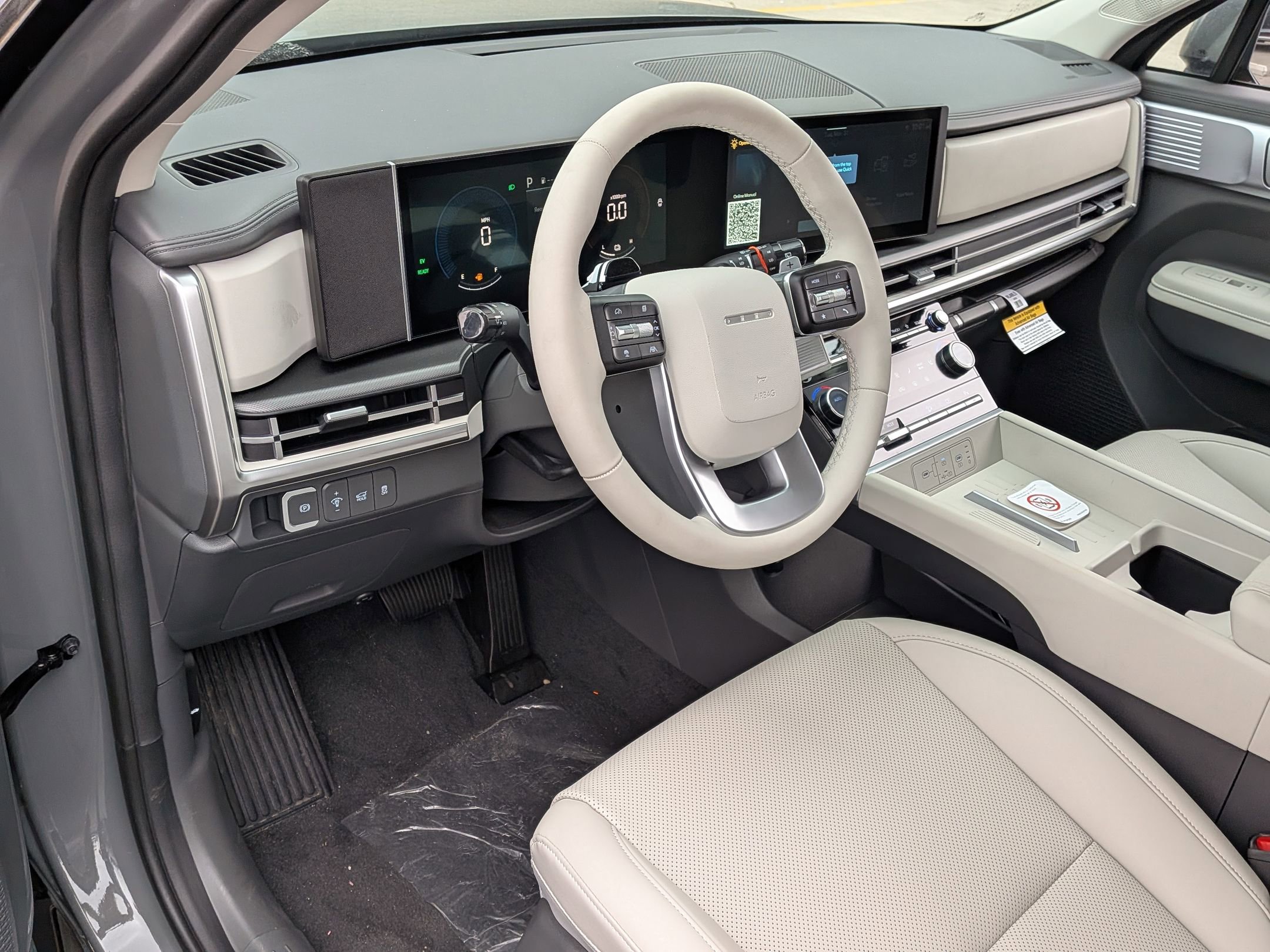 New 2026 Hyundai Santa Fe SEL FWD image 8