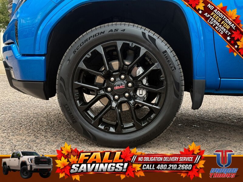 Used 2024 GMC Sierra 1500 AT4 w/ Technology Package AWD/4WD image 11