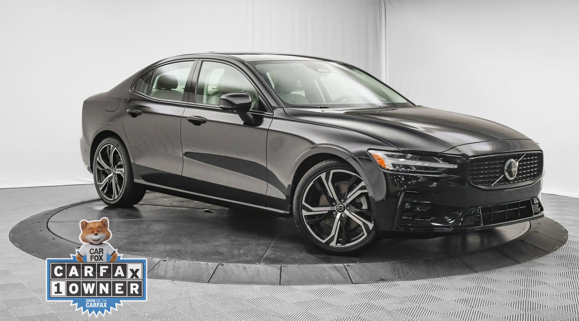 Used 2024 Volvo S60 B5 Plus