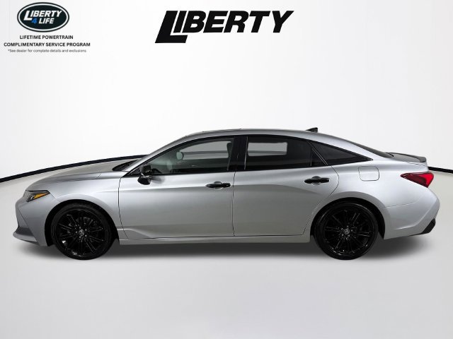 Used 2021 Toyota Avalon XSE FWD image 7