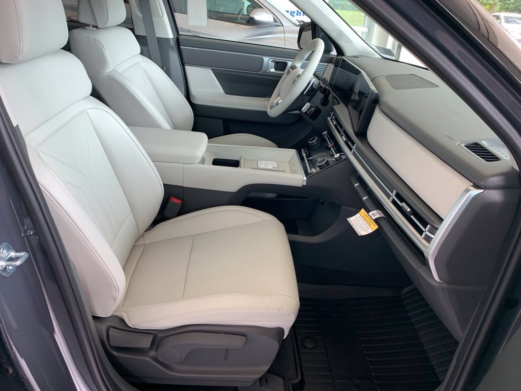 New 2027 Hyundai Santa Fe SEL w/ Tow & Go Package AWD/4WD image 22