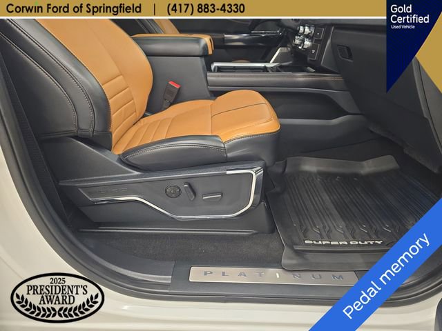 Used 2024 Ford F350 Platinum w/ FX4 Off-Road Package AWD/4WD image 12