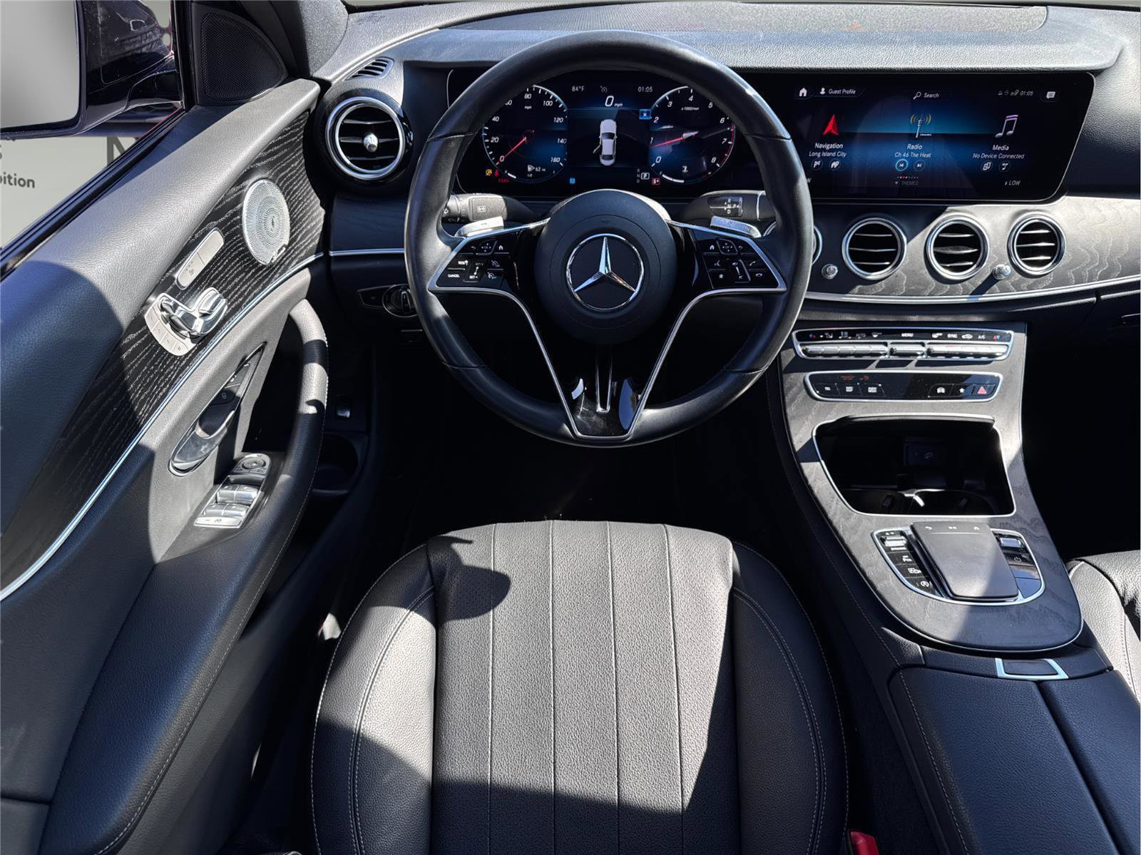 Used 2022 Mercedes-Benz E 350 4MATIC Sedan w/ AMG Line Exterior image 17