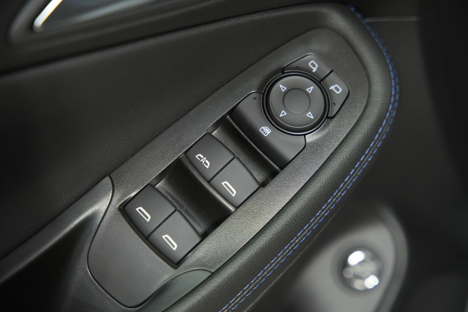 New 2026 Buick Encore GX Sport Touring AWD/4WD image 25