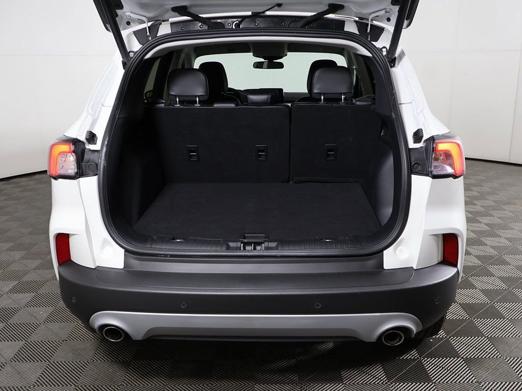 Used 2022 Ford Escape SEL w/ Technology Package image 14
