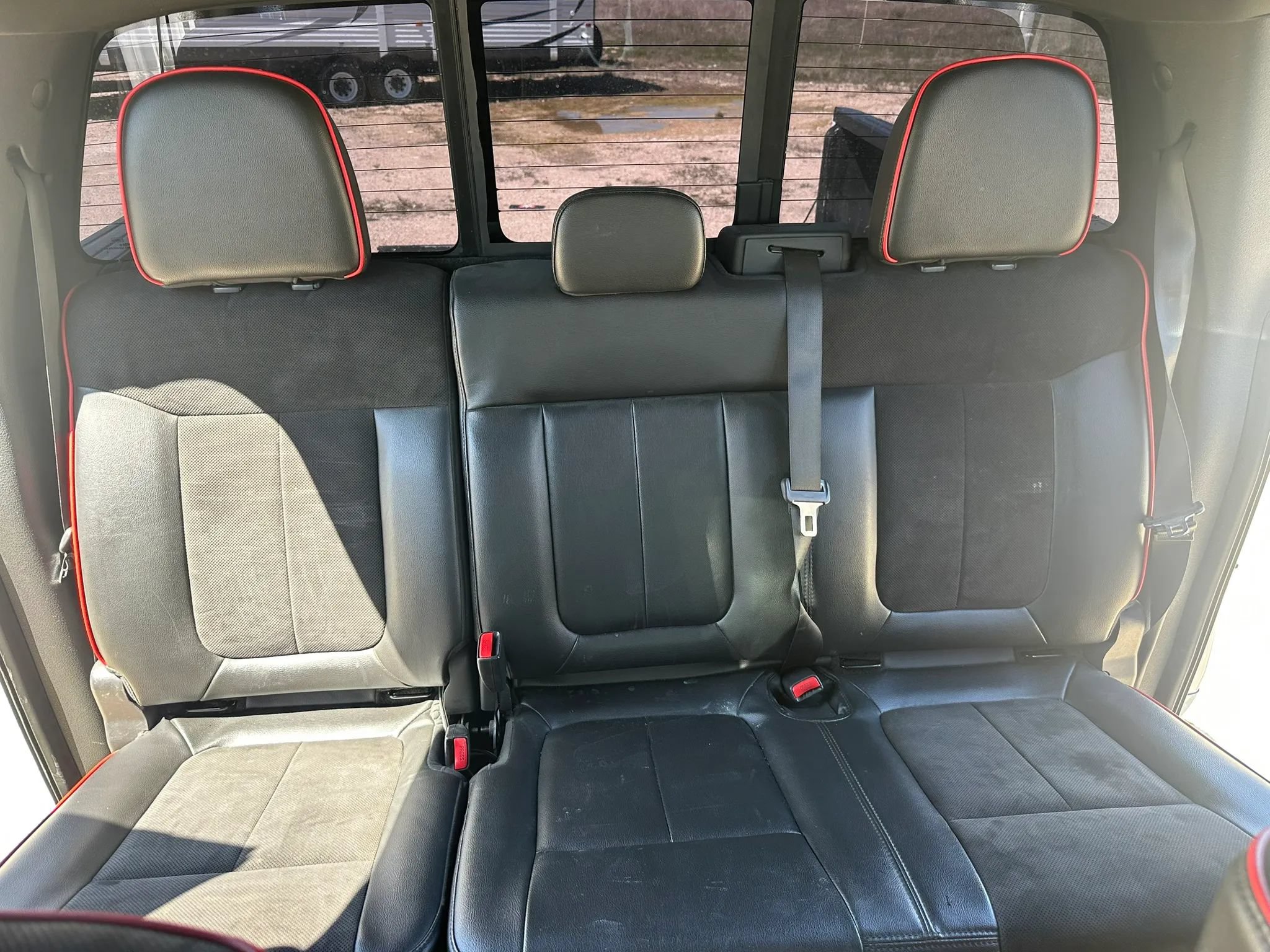 Used 2014 Ford F150 FX4 w/ Equipment Group 402A Luxury AWD/4WD image 15