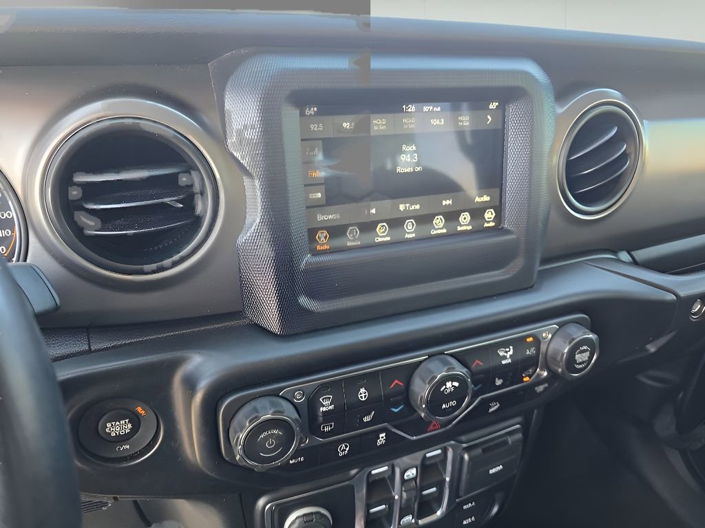 Used 2020 Jeep Wrangler Unlimited Sport image 23
