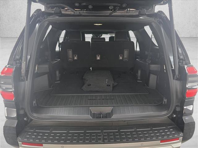 Used 2025 Toyota 4Runner Limited RWD image 7