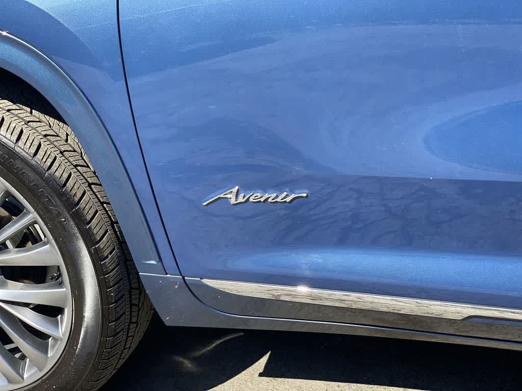 Used 2025 Buick Enclave Avenir w/ Super Cruise Package AWD/4WD image 10