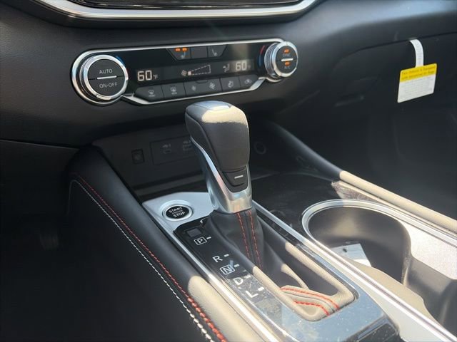 New 2025 Nissan Altima 2.5 SR w/ SR Premium Package FWD image 17