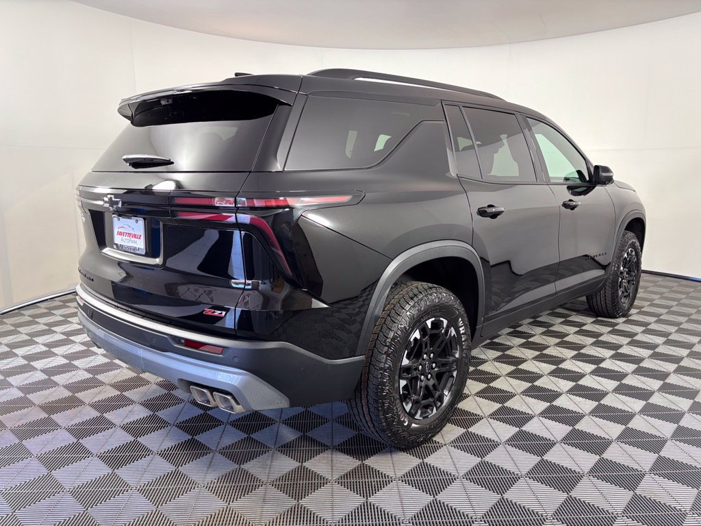 New 2027 Chevrolet Traverse Z71 w/ Driver Confidence Package AWD/4WD image 5