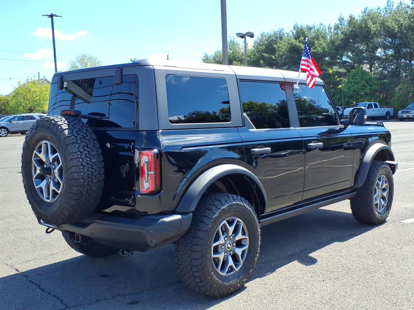 Used 2022 Ford Bronco Badlands AWD/4WD image 6