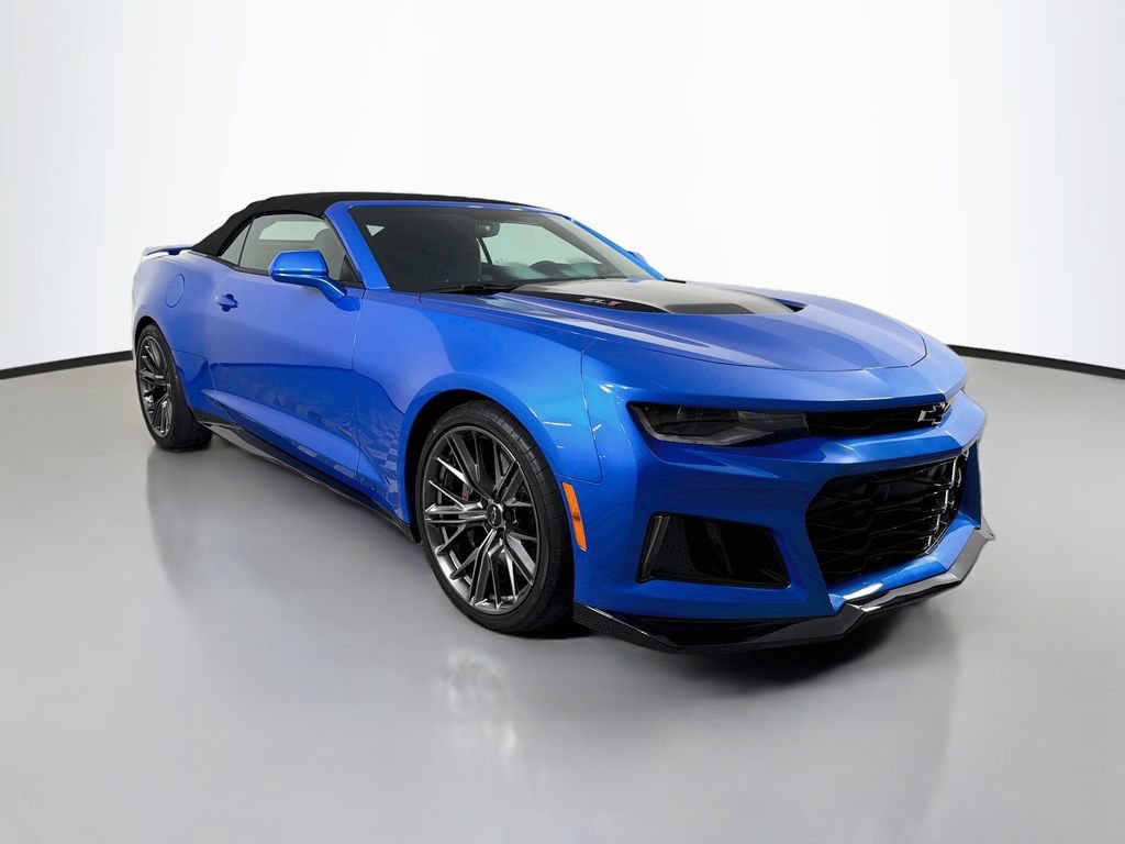Used 2024 Chevrolet Camaro ZL1 RWD image 3