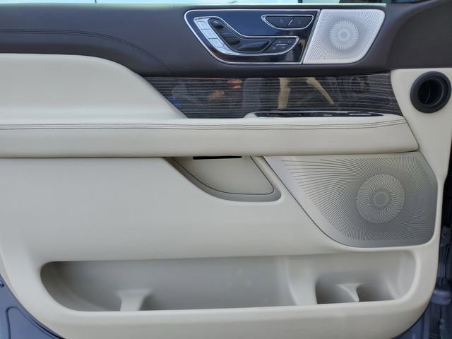 Certified 2022 Lincoln Navigator Black Label AWD/4WD image 29