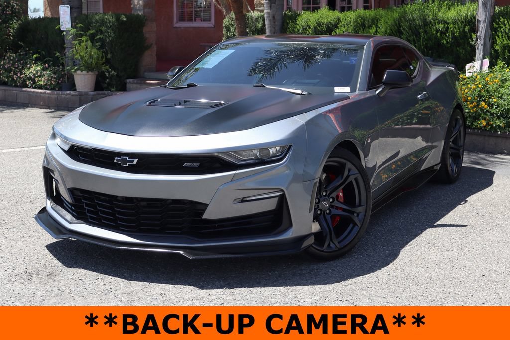 Used 2021 Chevrolet Camaro SS RWD image 4