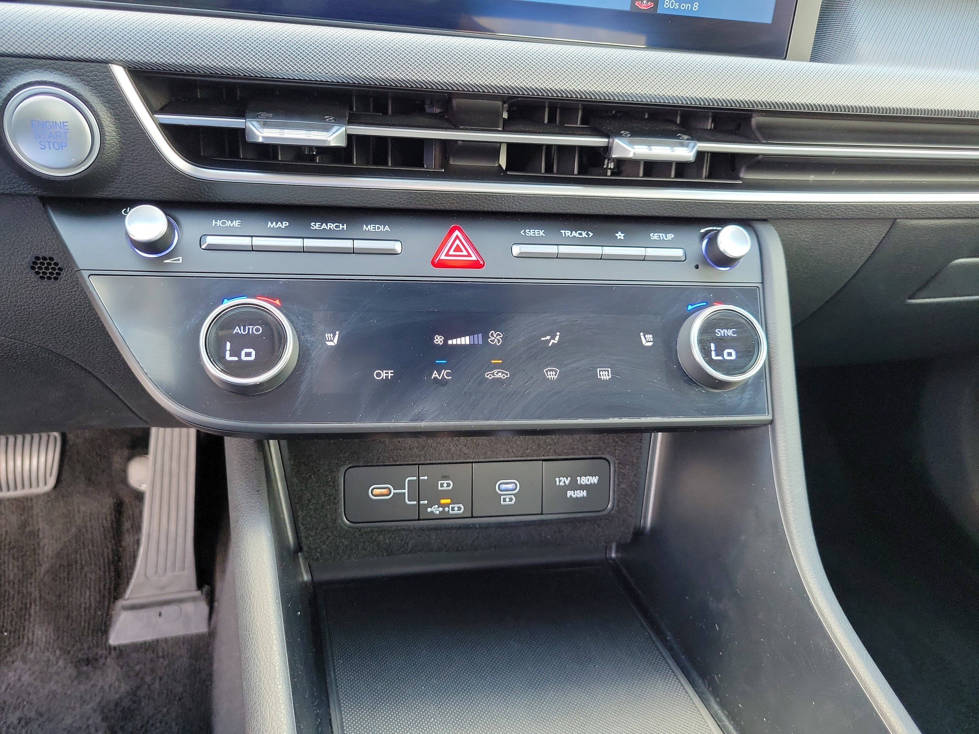 Used 2025 Hyundai Sonata SEL FWD image 24