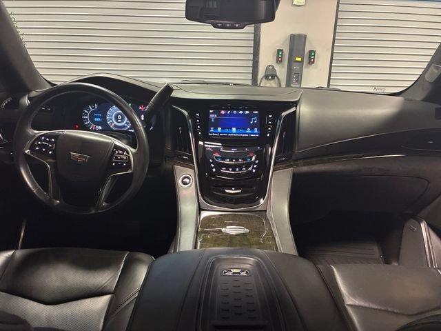 Used 2016 Cadillac Escalade ESV Platinum AWD/4WD image 12