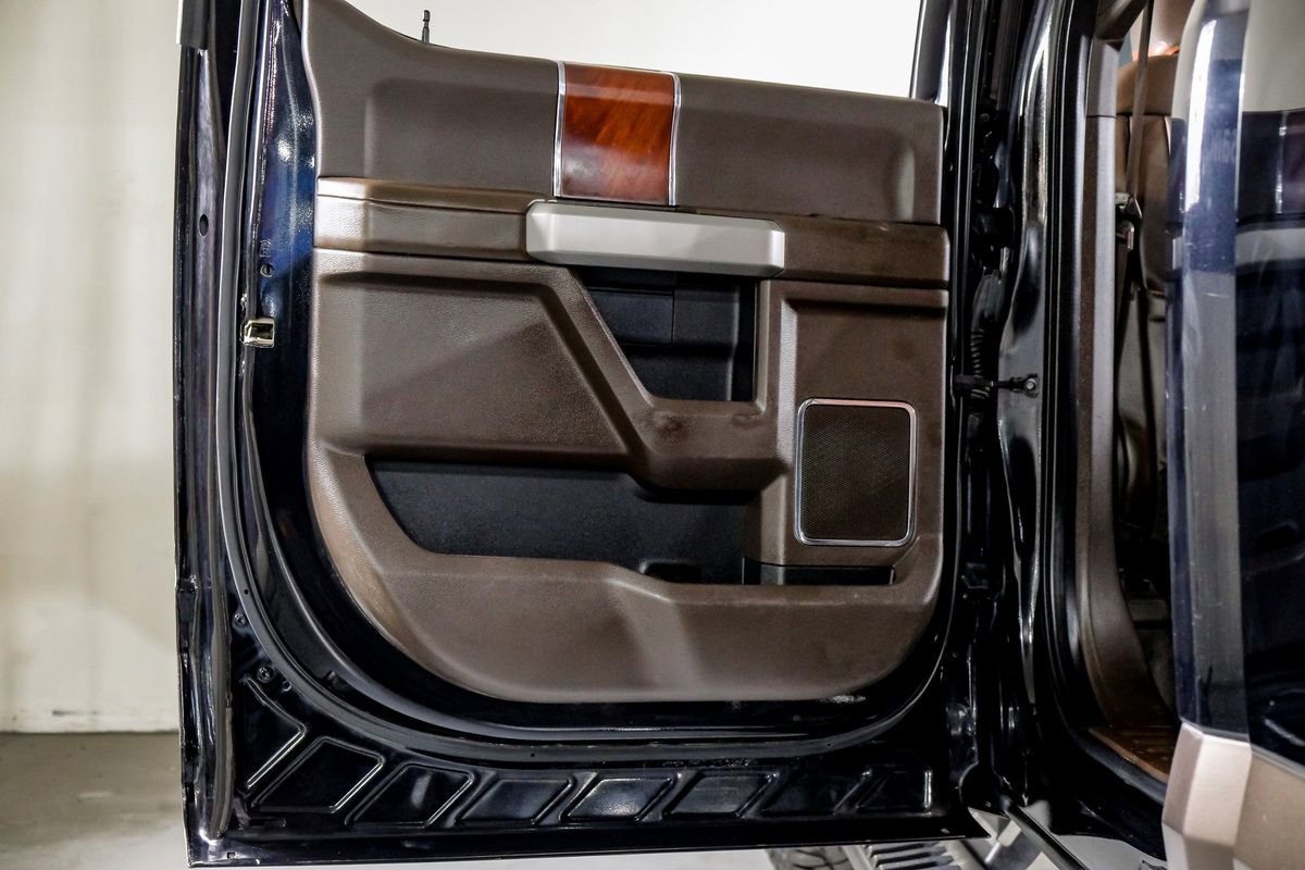 Used 2022 Ford F350 King Ranch image 36