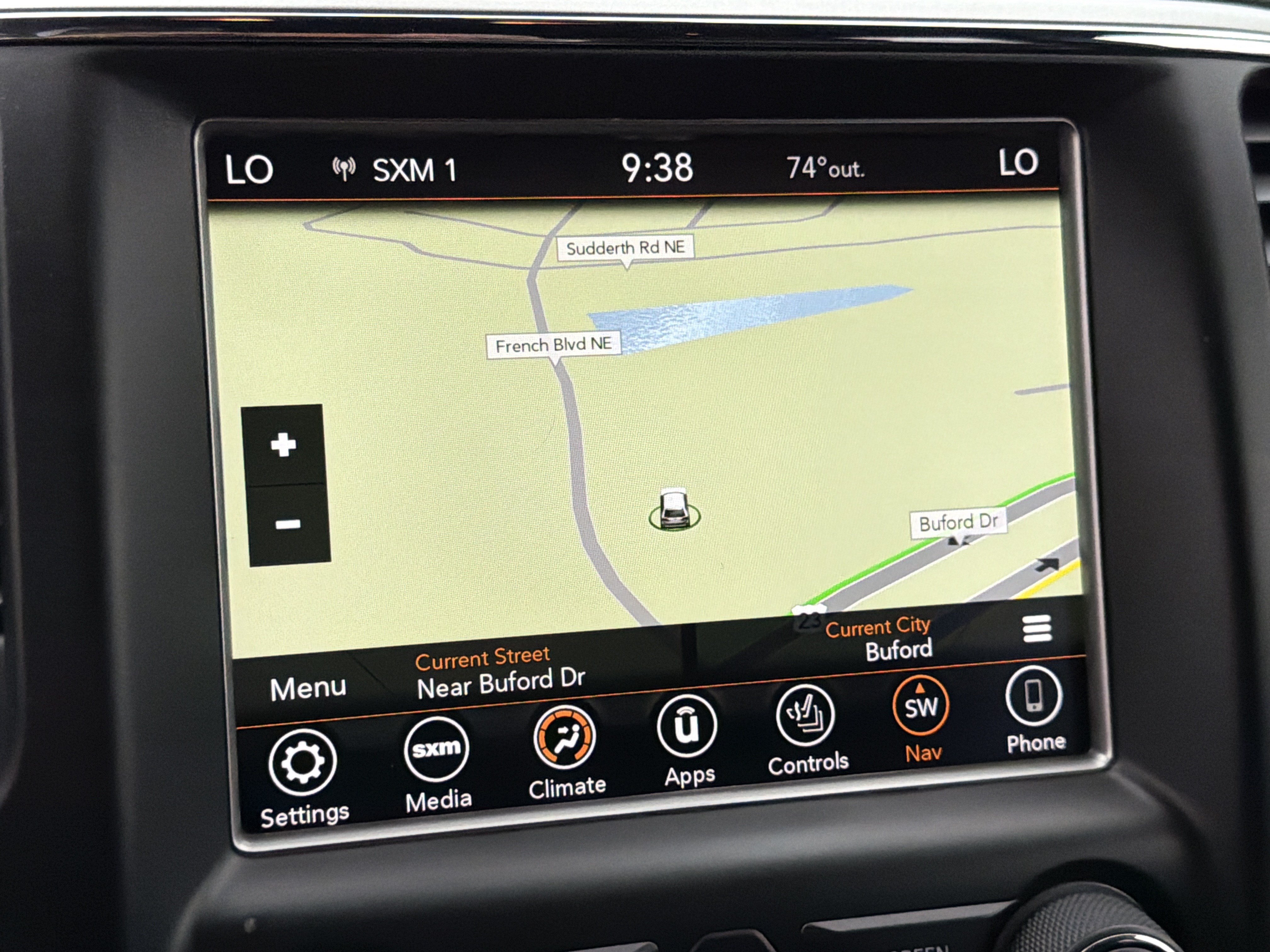 Used 2018 Jeep Grand Cherokee Altitude AWD/4WD image 28