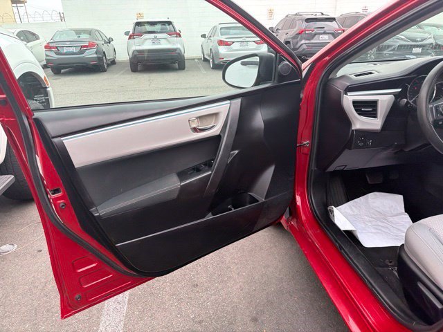 Used 2014 Toyota Corolla LE FWD image 14