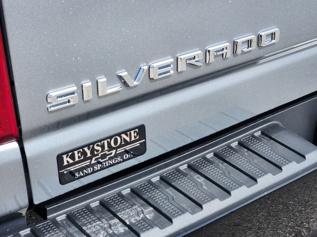 New 2026 Chevrolet Silverado 2500 Custom w/ Custom Value Package AWD/4WD image 11