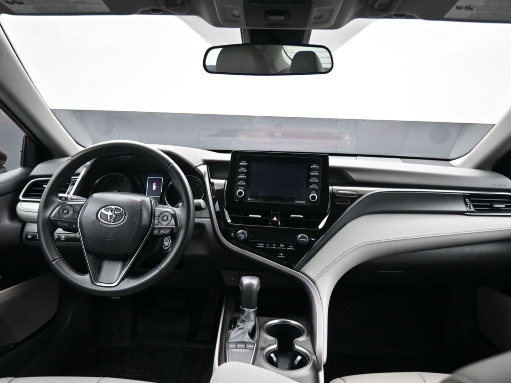 Used 2023 Toyota Camry SE image 36