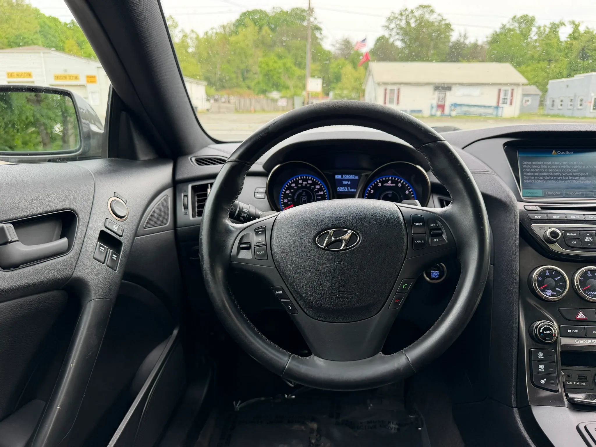 Used 2013 Hyundai Genesis 3.8 RWD image 33