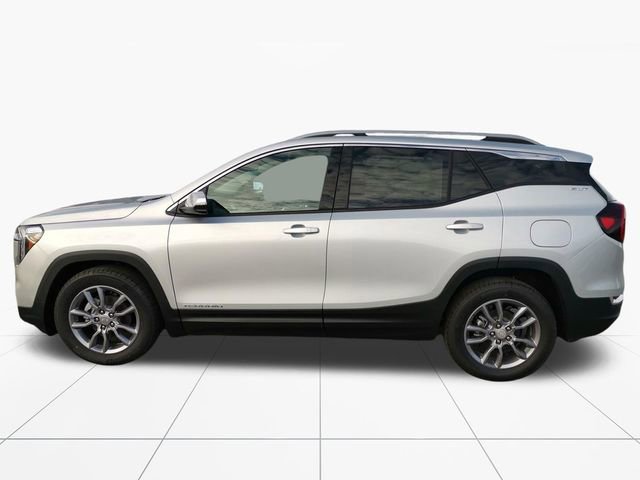 Used 2022 GMC Terrain SLT w/ Infotainment Package II FWD image 29