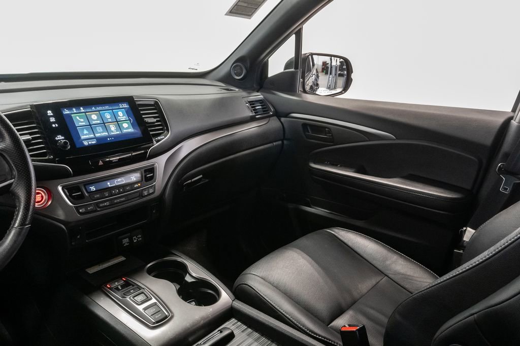 Used 2023 Honda Passport EX-L image 12