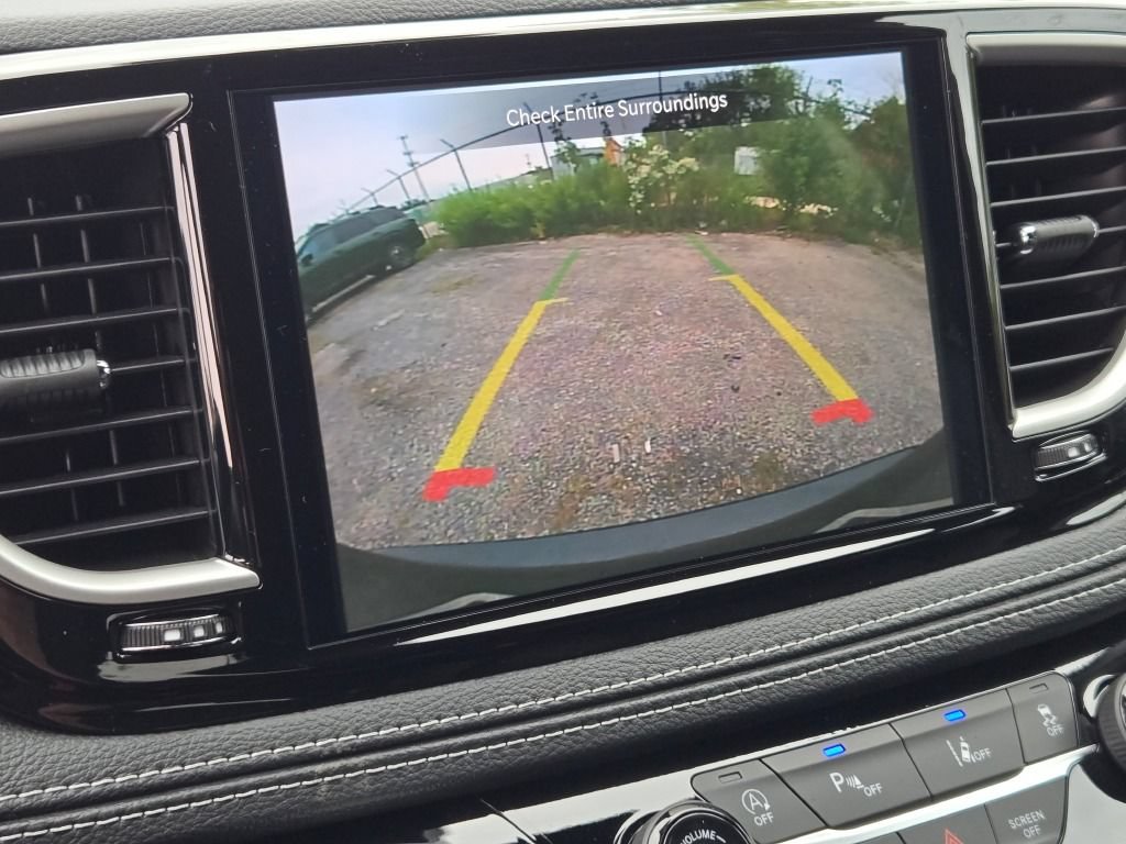 New 2027 Chrysler Pacifica Select FWD image 44