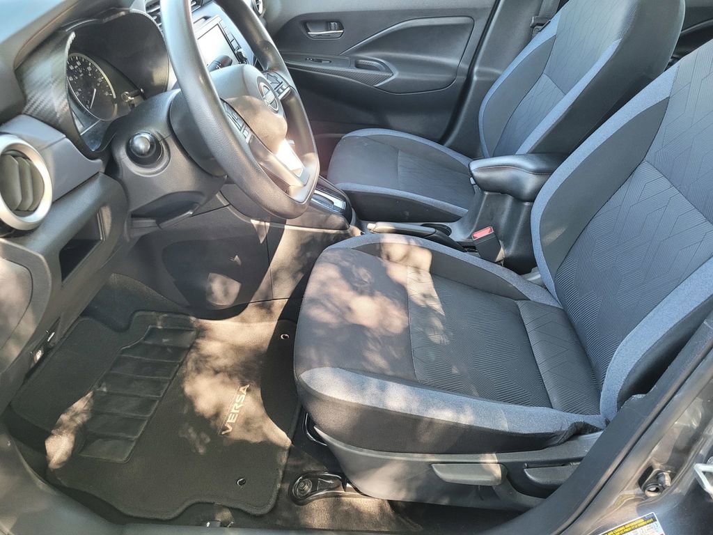 Used 2023 Nissan Versa SV FWD image 20