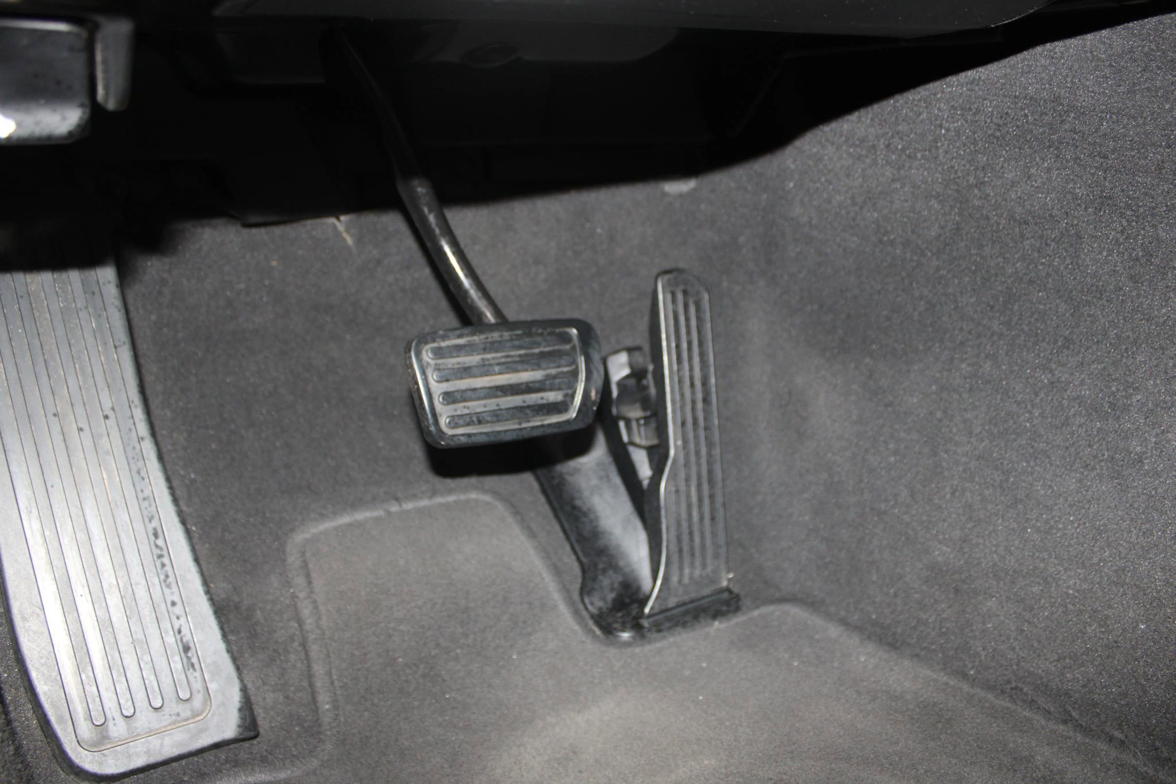 Used 2019 Cadillac CTS Luxury RWD image 13