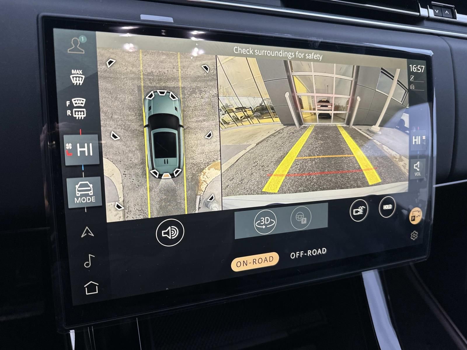 New 2026 Land Rover Range Rover Sport Dynamic SE image 16