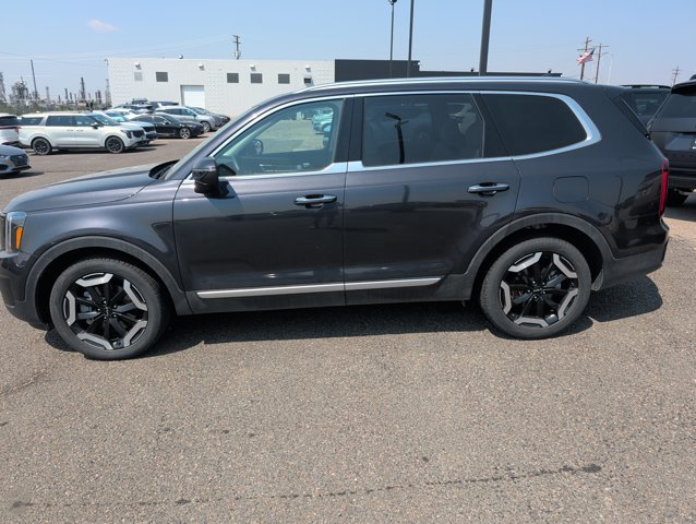 Certified 2025 Kia Telluride S