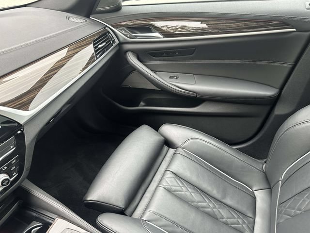 Used 2021 BMW M550i xDrive w/ Premium Package AWD/4WD image 39