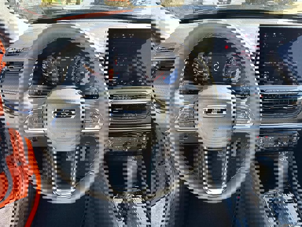 New 2026 Jeep Compass Latitude image 38