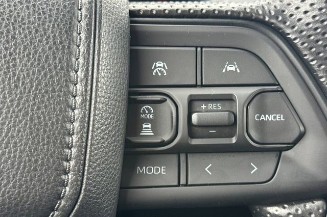 Used 2025 Toyota Tacoma SR5 image 38