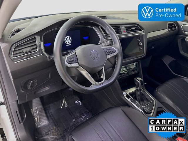 Used 2022 Volkswagen Tiguan SE image 9