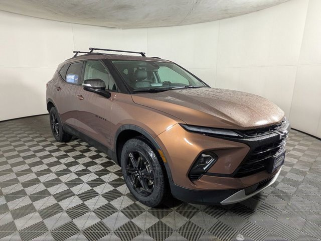 Certified 2023 Chevrolet Blazer LT w/ Midnight/Sport Edition image 6