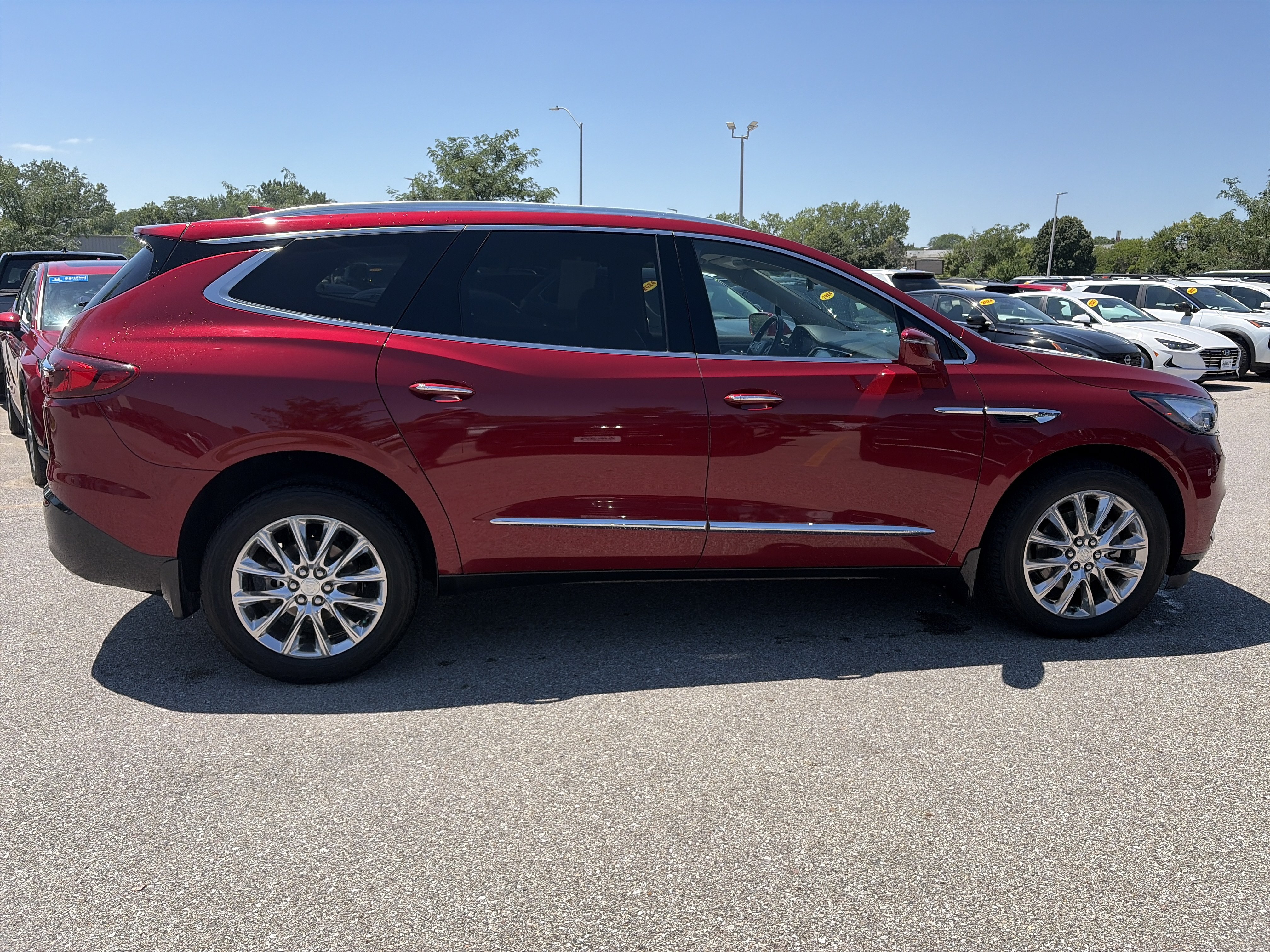 Used 2019 Buick Enclave Premium w/ Experience Buick Package AWD/4WD image 4