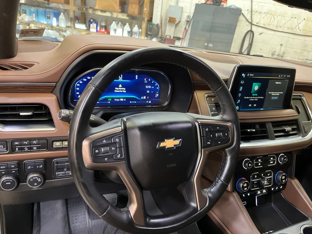 Used 2024 Chevrolet Suburban High Country w/ Max Trailering Package AWD/4WD image 17