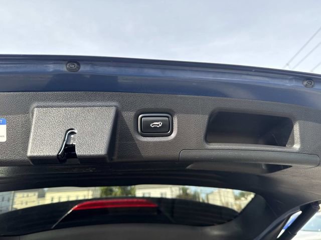 Certified 2023 Hyundai Santa Fe SEL image 8