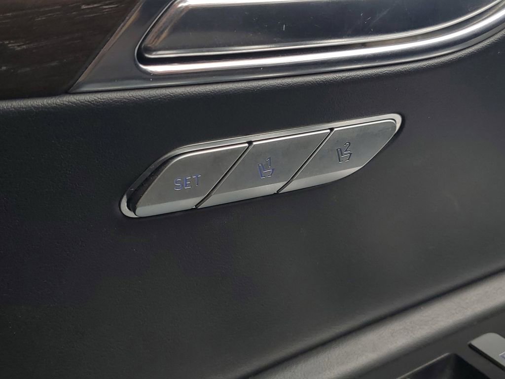 Used 2024 Genesis GV80 2.5T image 18