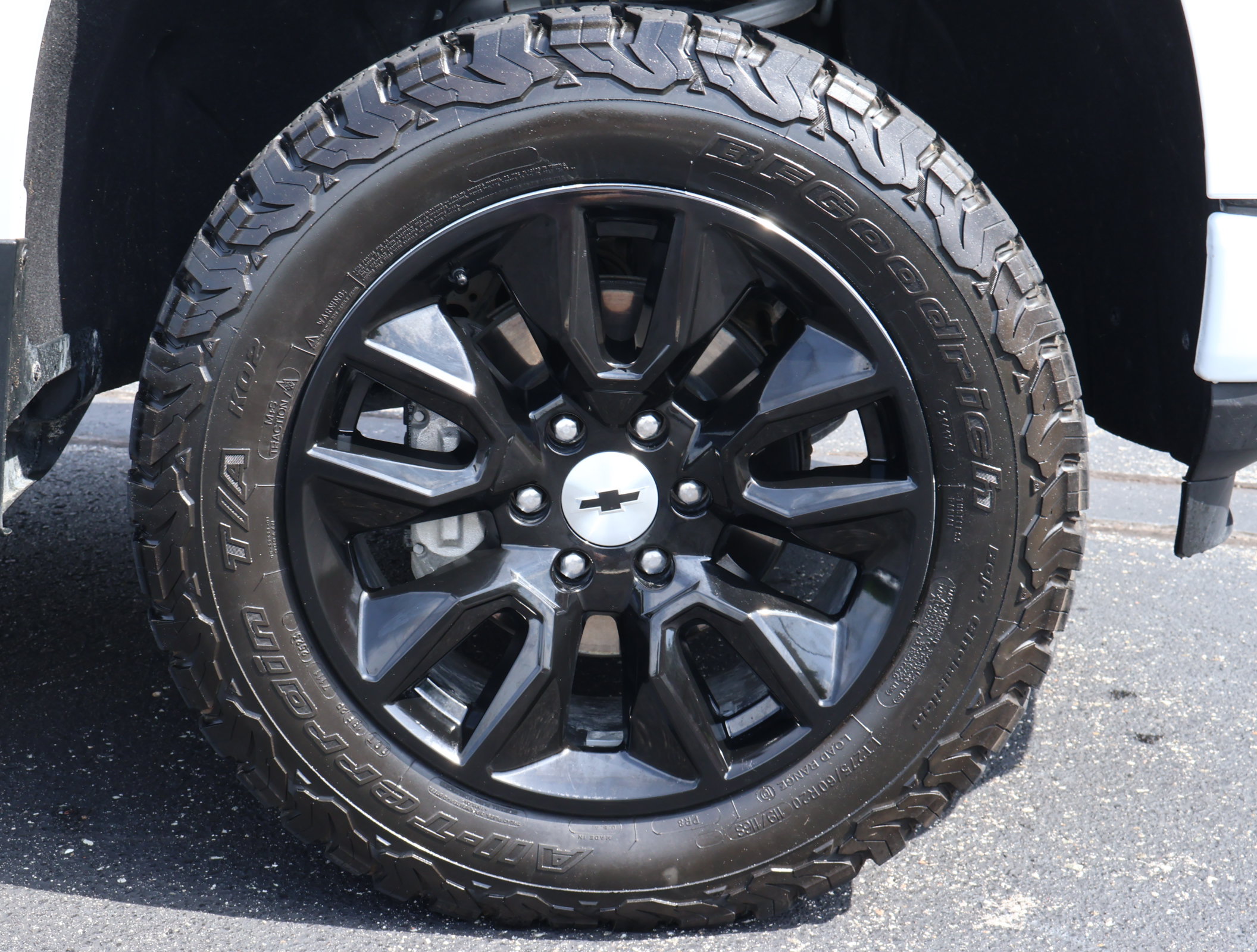 Used 2022 Chevrolet Silverado 1500 RST AWD/4WD image 22