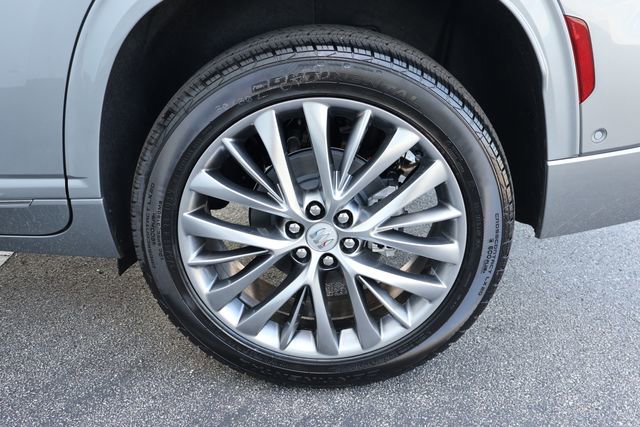 New 2026 Buick Enclave Avenir w/ Super Cruise Package FWD image 10