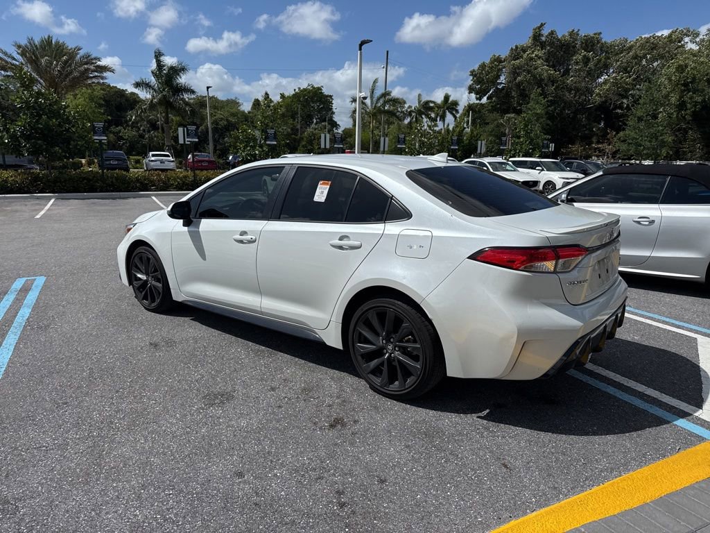 Used 2024 Toyota Corolla SE image 9